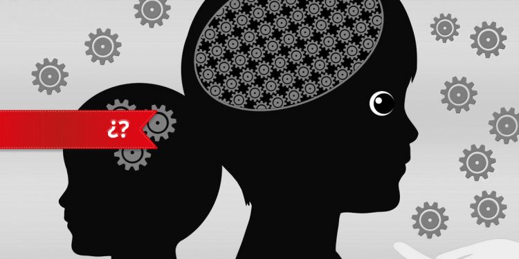 Silueta de dos cerebros de niño funcionando para representar la neurociencia en el aula