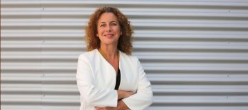 Mónica Díaz-Ponte: «Hay que naturalizar que nuestros hijos transitan en un mundo online»